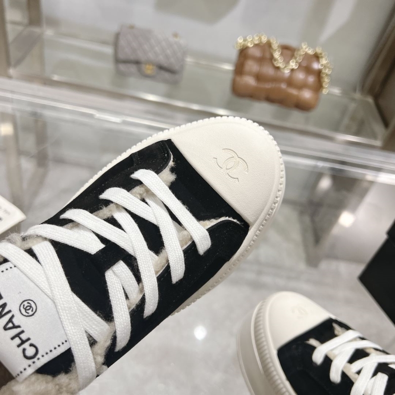 Ch**el sport shoes